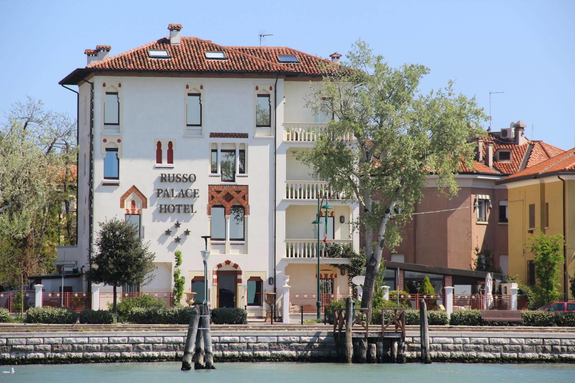 Hotel Russo Palace Lido di Venezia Exterior photo